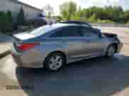 2014 Hyundai Sonata GLS z VIN 5NPEB4AC6EH872838, wystawiony jako Copart lot #70192395 z przebiegiem 178 622 mil mil oraz Nie do naprawy • Non repairable. Historia ofert i sprzedaży dostępna na DreamBid. Obrazek 3.