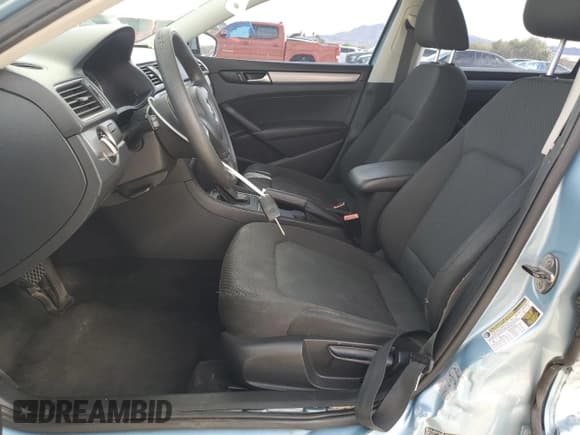 ✅ 2012 Volkswagen Passat S • VIN: 1VWAP7A38CC058553 • Lot: 93152725. Listed on Copart with 142,596 mi. Free auction sales archive from the USA and detailed vehicle history report at DreamBid. Image 7.