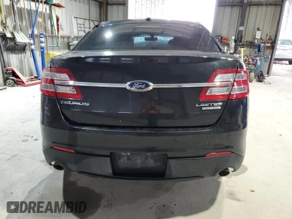 ✅ 2015 Ford Taurus Limited • VIN: 1FAHP2F86FG102657 • Lot: 93209805. Listed on Copart with 182,140 mi. Free auction sales archive from the USA and detailed vehicle history report at DreamBid. Image 6.