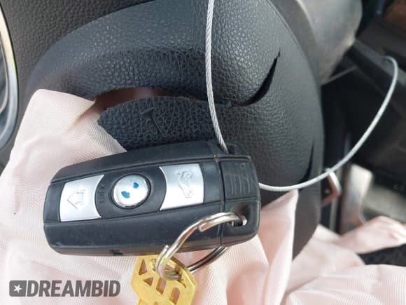 ✅ 2011 BMW 3 Series 335i • VIN: WBAKG7C56BE598702 • Lot: 42159394. Wystawiony na IAAI z przebiegiem Nie podano. Bezpłatny archiwum sprzedaży aukcyjnych z USA i szczegółowy raport historii pojazdu na DreamBid. Zdjęcie 11.