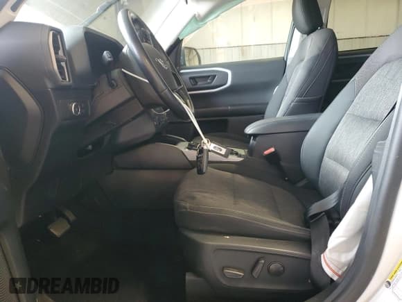 ✅ 2021 Ford Bronco Sport Big Bend • VIN: 3FMCR9B67MRB21392 • Lot: 91605215. Wystawiony na Copart z przebiegiem 23 564 mil. Bezpłatny archiwum sprzedaży aukcyjnych z USA i szczegółowy raport historii pojazdu na DreamBid. Zdjęcie 7.