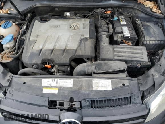 ✅ 2012 Volkswagen Golf TDI • VIN: WVWDM7AJ4CW350268 • Лот: 85113574. Опубликован ранее на Copart с пробегом 184 847 миль. Бесплатный доступ к архиву аукционных продаж из США и подробный отчёт об истории автомобиля на DreamBid. Изображение 11.