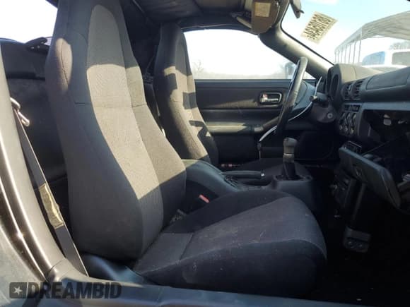 ✅ 2000 Toyota MR2 • VIN: JTDFR3202Y0008837 • Лот: 86105434. Опубликован ранее на Copart с пробегом Не указан. Бесплатный доступ к архиву аукционных продаж из США и подробный отчёт об истории автомобиля на DreamBid. Изображение 10.