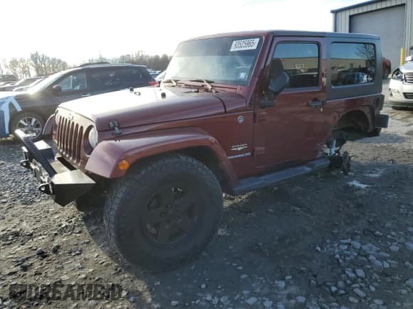 ✅ 2009 Jeep Wrangler Sahara • VIN: 1J4FA54189L727268 • Лот: 93525965. Опубликован ранее на Copart с пробегом Не указан. Бесплатный доступ к архиву аукционных продаж из США и подробный отчёт об истории автомобиля на DreamBid. Изображение 1.