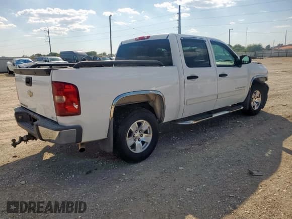 ✅ 2008 Chevrolet Silverado 1500 1LT • VIN: 2GCEC13J681148631 • Lot: 84057725. Listed on Copart with 259,164 mi. Free auction sales archive from the USA and detailed vehicle history report at DreamBid. Image 3.