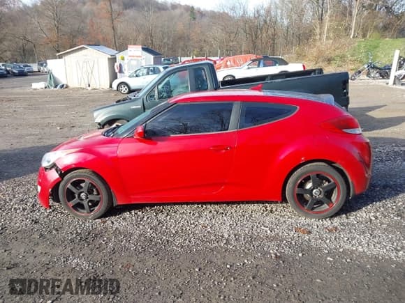 ✅ 2012 Hyundai Veloster w/Gray Int • VIN: KMHTC6ADXCU034979 • Лот: 43765114. Опубликован ранее на IAAI с пробегом 139 868 миль. Бесплатный доступ к архиву аукционных продаж из США и подробный отчёт об истории автомобиля на DreamBid. Изображение 14.