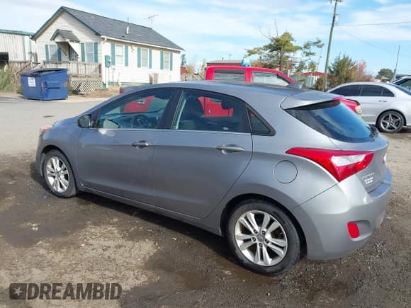 ✅ 2013 Hyundai Elantra • VIN: KMHD35LE2DU024890 • Lot: 43536601. Listed on IAAI with 100,508 mi. Free auction sales archive from the USA and detailed vehicle history report at DreamBid. Image 3.