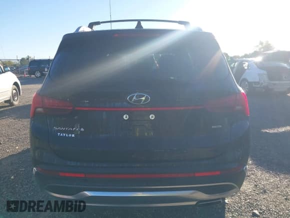 ✅ 2022 Hyundai Santa Fe SEL • VIN: 5NMS3DAJ5NH435926 • Lot: 43433506. Listed on IAAI with 43,570 mi. Free auction sales archive from the USA and detailed vehicle history report at DreamBid. Image 17.