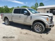 ✅ 2017 Ford F-250 Lariat • VIN: 1FT7W2BT5HED78331 • Lot: 55820365. Wystawiony na Copart z przebiegiem 151 323 mil. Bezpłatny archiwum sprzedaży aukcyjnych z USA i szczegółowy raport historii pojazdu na DreamBid. Zdjęcie 4.