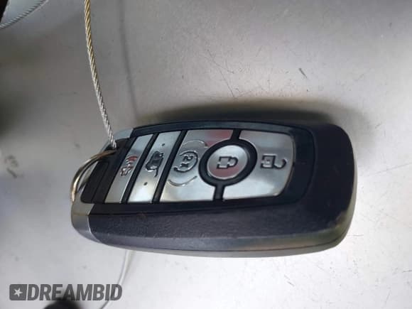 ✅ 2022 Ford Expedition XLT • VIN: 1FMJU1HT0NEA10739 • Лот: 42452772. Опубликован ранее на IAAI с пробегом 31 493 миль. Бесплатный доступ к архиву аукционных продаж из США и подробный отчёт об истории автомобиля на DreamBid. Изображение 11.