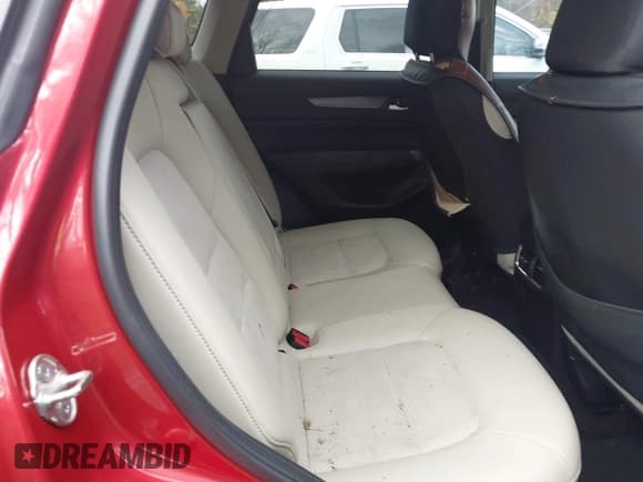 ✅ 2020 Mazda CX-5 Touring • VIN: JM3KFACM3L0843620 • Lot: 43504513. Wystawiony na IAAI z przebiegiem 75 447 mil. Bezpłatny archiwum sprzedaży aukcyjnych z USA i szczegółowy raport historii pojazdu na DreamBid. Zdjęcie 8.