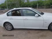 ✅ 2007 BMW 3 Series 328xi • VIN: WBAVC93527KX59592 • Lot: 42138531. Listed on IAAI with 139,933 mi. Free auction sales archive from the USA and detailed vehicle history report at DreamBid. Image 13.