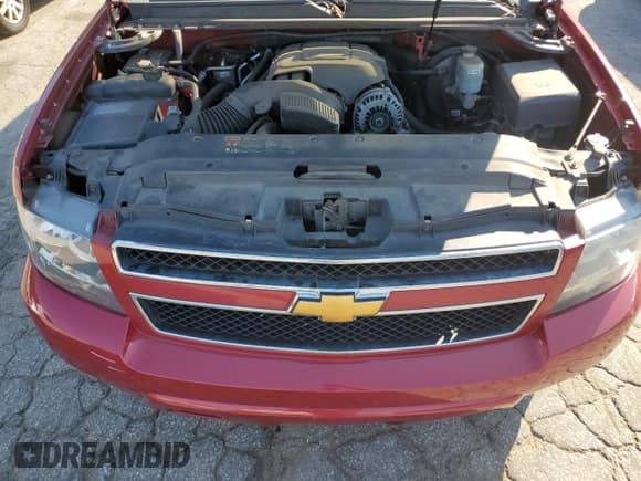 ✅ 2012 Chevrolet Suburban LT • VIN: 1GNSCJE09CR211610 • Lot: 74185604. Wystawiony na Copart z przebiegiem 161 488 mil. Bezpłatny archiwum sprzedaży aukcyjnych z USA i szczegółowy raport historii pojazdu na DreamBid. Zdjęcie 12.