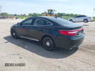 ✅ 2015 Hyundai Azera Limited • VIN: KMHFH4JGXFA467625 • Lot: 42222067. Wystawiony na IAAI z przebiegiem 242 309 mil mil. Skorzystaj z bezpłatnego archiwum sprzedaży aukcyjnych z USA i zobacz szczegółowy raport historii pojazdu na DreamBid. Zdjęcie 3.