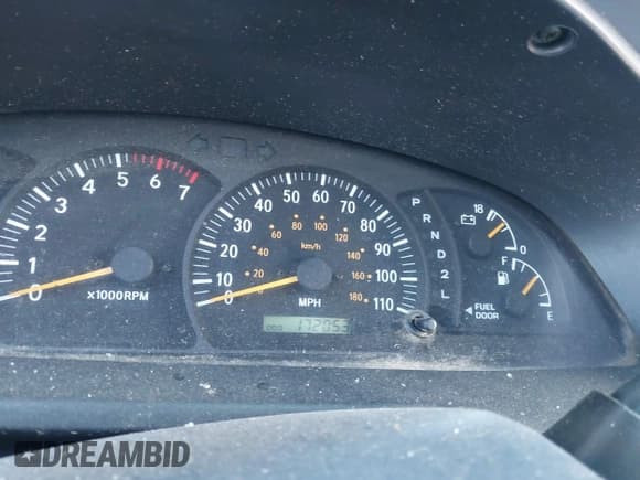 ✅ 2002 Toyota Tundra Limited • VIN: 5TBRT38132S243405 • Lot: 41886500. Listed on IAAI with 172,053 mi. Free auction sales archive from the USA and detailed vehicle history report at DreamBid. Image 7.