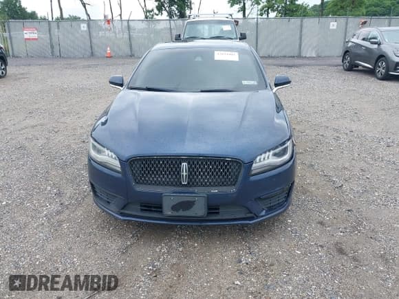 ✅ 2017 Lincoln MKZ Reserve • VIN: 3LN6L5F93HR644894 • Lot: 42634405. Wystawiony na IAAI z przebiegiem 127 139 mil. Bezpłatny archiwum sprzedaży aukcyjnych z USA i szczegółowy raport historii pojazdu na DreamBid. Zdjęcie 12.