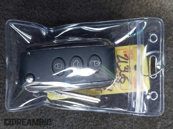 ✅ 2012 Bentley Continental GT • VIN: SCBGR3ZA7CC076290 • Lot: 42463913. Listed on IAAI with 75,834 mi. Free auction sales archive from the USA and detailed vehicle history report at DreamBid. Image 11.