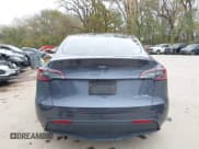 ✅ 2023 Tesla Model Y Long Range • VIN: 7SAYGDEE1PA155811 • Lot: 43469495. Wystawiony na IAAI z przebiegiem 19 710 mil. Bezpłatny archiwum sprzedaży aukcyjnych z USA i szczegółowy raport historii pojazdu na DreamBid. Zdjęcie 16.
