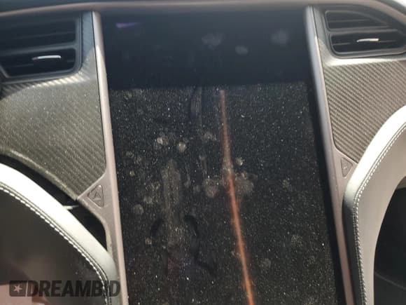 ✅ 2020 Tesla Model S Performance • VIN: 5YJSA1E43LF382585 • Лот: 63304185. Опубликован ранее на Copart с пробегом Не указан. Бесплатный доступ к архиву аукционных продаж из США и подробный отчёт об истории автомобиля на DreamBid. Изображение 9.