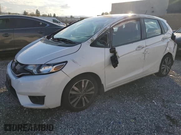 ✅ 2015 Honda Fit EX-L • VIN: 3HGGK5H89FM785691 • Lot: 93612385. Listed on Copart with 111,670 mi. Free auction sales archive from the USA and detailed vehicle history report at DreamBid. Image 1.