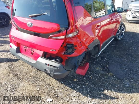 ✅ 2021 Kia Soul S • VIN: KNDJ23AU5M7753473 • Lot: 43302590. Listed on IAAI with 80,011 mi. Free auction sales archive from the USA and detailed vehicle history report at DreamBid. Image 18.