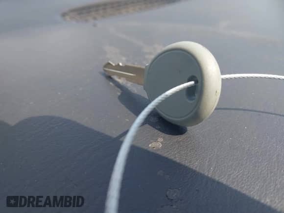 2005 Dodge Neon SXT z VIN 1B3ES56C05D119361, wystawiony jako IAAI lot #42132604 z przebiegiem Nie podano mil oraz . Historia ofert i sprzedaży dostępna na DreamBid. Obrazek 11.