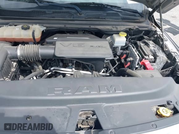 ✅ 2019 Ram 1500 Big Horn • VIN: 1C6RRFBG3KN663165 • Lot: 43094601. Wystawiony na IAAI z przebiegiem 93 225 mil. Bezpłatny archiwum sprzedaży aukcyjnych z USA i szczegółowy raport historii pojazdu na DreamBid. Zdjęcie 10.