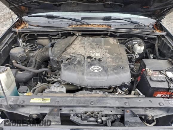 ✅ 2013 Toyota Tacoma • VIN: 3TMLU4EN8DM110116 • Lot: 94744585. Listed on Copart with 123,623 mi. Free auction sales archive from the USA and detailed vehicle history report at DreamBid. Image 11.