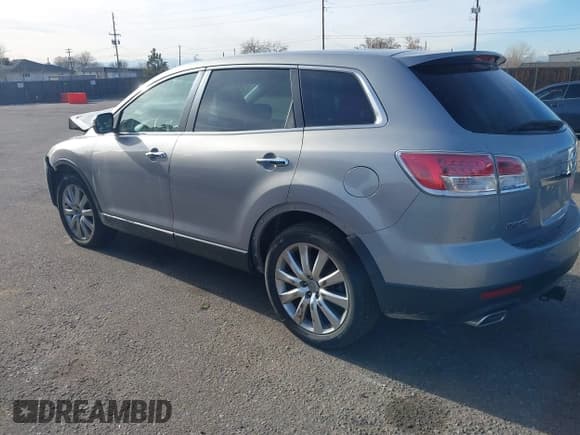 ✅ 2007 Mazda CX-9 Sport • VIN: JM3TB28Y370100589 • Lot: 41093872. Listed on IAAI with Not provided. Free auction sales archive from the USA and detailed vehicle history report at DreamBid. Image 3.