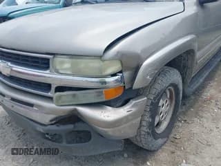 ✅ 2003 Chevrolet Suburban LT • VIN: 1GNFK16Z13J199808 • Лот: 42404012. Опубликован ранее на IAAI с пробегом 242 232 миль. Бесплатный доступ к архиву аукционных продаж из США и подробный отчёт об истории автомобиля на DreamBid. Изображение 6.