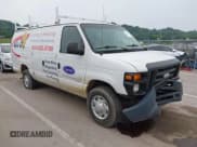 ✅ 2014 Ford Econoline Cargo Commercial • VIN: 1FTNS2EW3EDA71055 • Lot: 42443154. Wystawiony na IAAI z przebiegiem 199 569 mil. Bezpłatny archiwum sprzedaży aukcyjnych z USA i szczegółowy raport historii pojazdu na DreamBid. Zdjęcie 1.