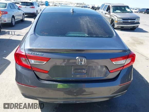 ✅ 2019 Honda Accord EX • VIN: 1HGCV1F40KA036414 • Lot: 43491785. Wystawiony na IAAI z przebiegiem 76 245 mil. Bezpłatny archiwum sprzedaży aukcyjnych z USA i szczegółowy raport historii pojazdu na DreamBid. Zdjęcie 17.
