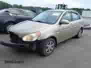 2007 Hyundai Accent GLS с VIN KMHCN46C97U133491, выставлен на аукционе IAAI как лот 42955495 с пробегом 144 849 миль миль и . История ставок и продаж доступна на DreamBid. Изображение 18.