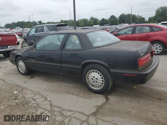 ✅ 1996 Buick Regal Custom • VIN: 2G4WB12K3T1429646 • Lot: 65749874. Listed on Copart with 86,683 mi. Free auction sales archive from the USA and detailed vehicle history report at DreamBid. Image 2.