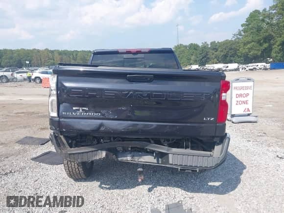 2022 Chevrolet Silverado 1500 LTZ с VIN 1GCUDGED7NZ537378, выставлен на аукционе IAAI как лот 43256379 с пробегом 61 757 миль миль и . История ставок и продаж доступна на DreamBid. Изображение 16.