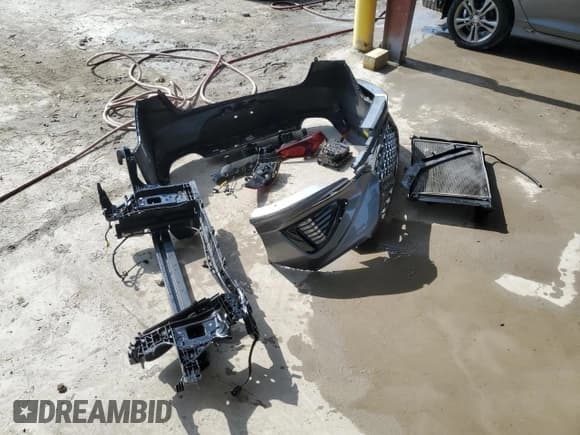 ✅ 2018 Hyundai Sonata Limited • VIN: 5NPE34AF2JH724624 • Лот: 52099053. Опубликован ранее на Copart с пробегом 51 019 миль. Бесплатный доступ к архиву аукционных продаж из США и подробный отчёт об истории автомобиля на DreamBid. Изображение 12.