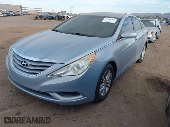 ✅ 2013 Hyundai Sonata GLS • VIN: 5NPEB4AC2DH723776 • Лот: 43616358. Опубликован ранее на IAAI с пробегом 120 230 миль. Бесплатный доступ к архиву аукционных продаж из США и подробный отчёт об истории автомобиля на DreamBid. Изображение 2.