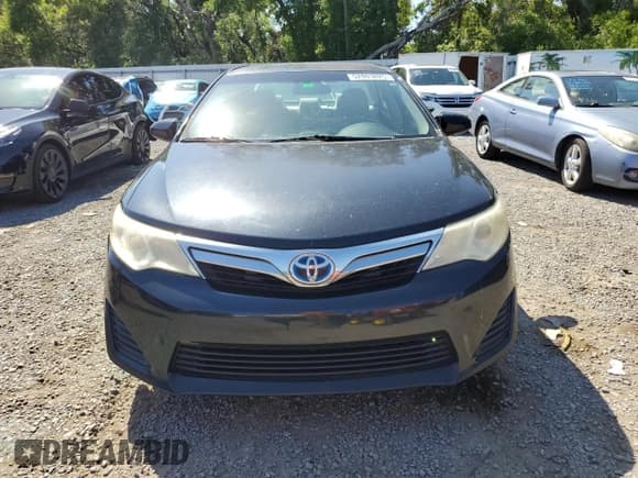 ✅ 2012 Toyota Camry XLE • VIN: 4T1BD1FK8CU056529 • Lot: 52803825. Wystawiony na Copart z przebiegiem 141 936 mil. Bezpłatny archiwum sprzedaży aukcyjnych z USA i szczegółowy raport historii pojazdu na DreamBid. Zdjęcie 5.
