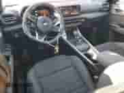 2024 Dodge Hornet R/T z VIN ZACPDFCW0R3A21810, wystawiony jako Copart lot #42248845 z przebiegiem 7 913 mil mil oraz Szkoda całkowita • Salvage title. Historia ofert i sprzedaży dostępna na DreamBid. Obrazek 8.