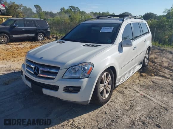 ✅ 2008 Mercedes-Benz GL 450 • VIN: 4JGBF71E68A358778 • Lot: 43500640. Listed on IAAI with 124,066 mi. Free auction sales archive from the USA and detailed vehicle history report at DreamBid. Image 2.