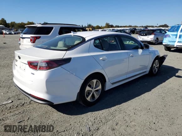 ✅ 2014 Kia Optima LX • VIN: KNAGM4AD4E5076274 • Lot: 90214275. Wystawiony na Copart z przebiegiem 122 083 mil. Bezpłatny archiwum sprzedaży aukcyjnych z USA i szczegółowy raport historii pojazdu na DreamBid. Zdjęcie 3.