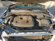 ✅ 2016 Volvo XC60 T5 Drive-E Premier • VIN: YV440MDK7G2911653 • Lot: 92606125. Wystawiony na Copart z przebiegiem 93 540 mil. Bezpłatny archiwum sprzedaży aukcyjnych z USA i szczegółowy raport historii pojazdu na DreamBid. Zdjęcie 11.