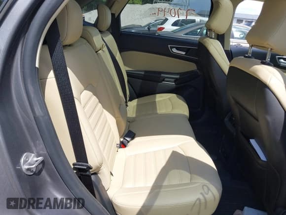 ✅ 2021 Ford Edge SEL • VIN: 2FMPK4J94MBA52017 • Лот: 42982719. Опубликован ранее на IAAI с пробегом 77 049 миль. Бесплатный доступ к архиву аукционных продаж из США и подробный отчёт об истории автомобиля на DreamBid. Изображение 8.