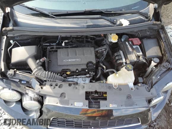 2012 Chevrolet Sonic LT z VIN 1G1JD6SB6C4178155, wystawiony jako Copart lot #68938734 z przebiegiem 176 298 mil mil oraz Szkoda całkowita • Salvage title. Historia ofert i sprzedaży dostępna na DreamBid. Obrazek 12.