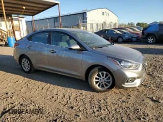 ✅ 2021 Hyundai Accent SE • VIN: 3KPC24A61ME150276 • Лот: 74924324. Опубликован ранее на Copart с пробегом 67 669 миль. Бесплатный доступ к архиву аукционных продаж из США и подробный отчёт об истории автомобиля на DreamBid. Изображение 4.