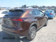 ✅ 2018 Lexus NX 300 • VIN: JTJYARBZ9J2100083 • Lot: 42047370. Wystawiony na IAAI z przebiegiem 101 414 mil. Bezpłatny archiwum sprzedaży aukcyjnych z USA i szczegółowy raport historii pojazdu na DreamBid. Zdjęcie 4.