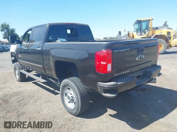 ✅ 2016 Chevrolet Silverado 2500HD LTZ • VIN: 1GC1KWE87GF227676 • Lot: 42489389. Listed on IAAI with Not provided. Free auction sales archive from the USA and detailed vehicle history report at DreamBid. Image 3.