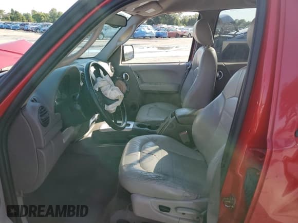 ✅ 2004 Jeep Liberty Limited • VIN: 1J4GK58K74W225671 • Лот: 67508075. Опубликован ранее на Copart с пробегом 169 003 миль. Бесплатный доступ к архиву аукционных продаж из США и подробный отчёт об истории автомобиля на DreamBid. Изображение 7.