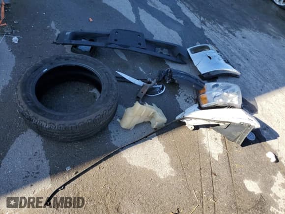 ✅ 2009 Chevrolet Silverado 2500HD LT • VIN: 1GCHC53609F186981 • Lot: 48033315. Listed on Copart with 412,511 mi. Free auction sales archive from the USA and detailed vehicle history report at DreamBid. Image 12.