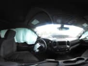 ✅ 2022 Chevrolet Silverado 1500 Custom • VIN: 3GCPYBEK5NG176980 • Lot: 41860805. Wystawiony na IAAI z przebiegiem 104 807 mil. Bezpłatny archiwum sprzedaży aukcyjnych z USA i szczegółowy raport historii pojazdu na DreamBid. Zdjęcie 18.